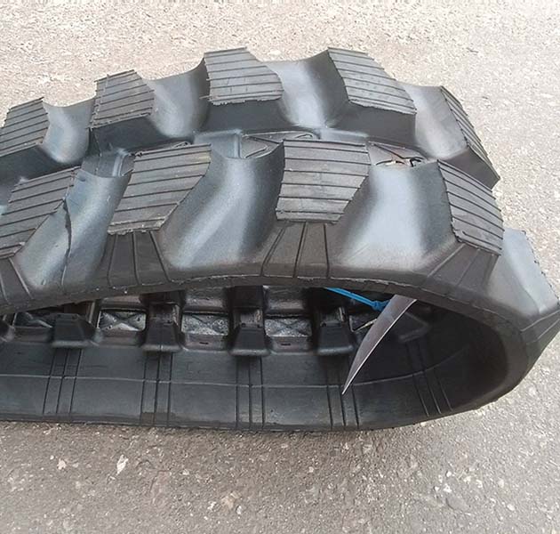 Гусеница 180x72Bx37 JLL
